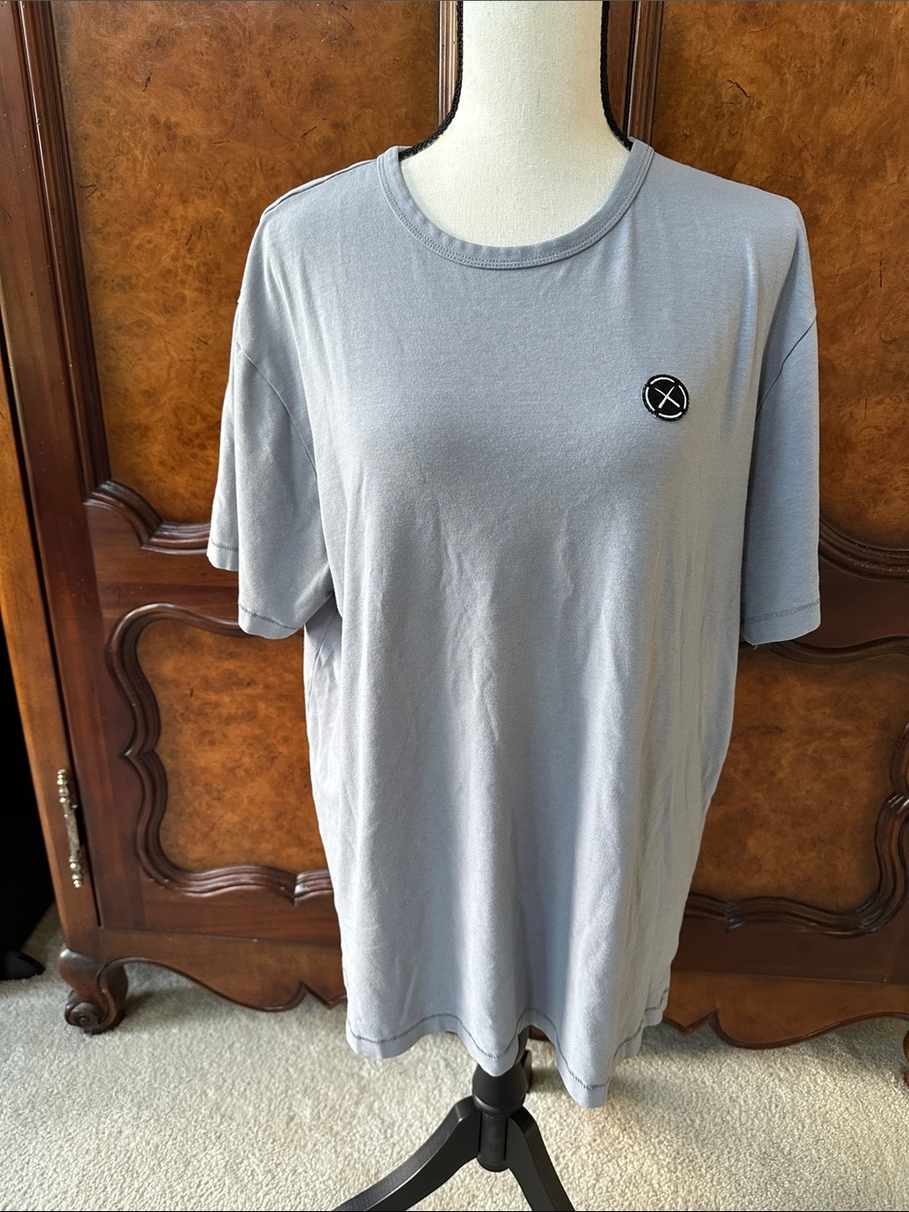 CUTS Men's Crew Neck T-Shirt